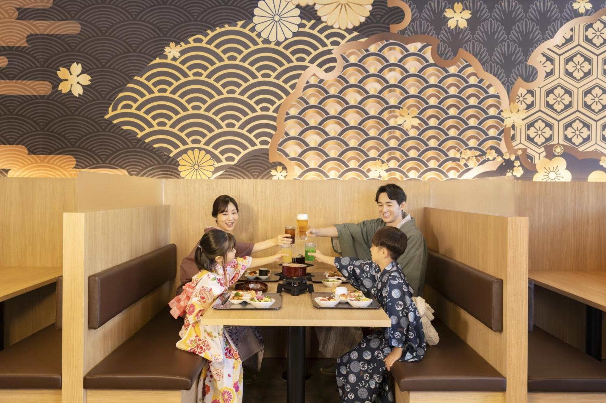 Ooedo Onsen Monogatari Premium Honkan Gero