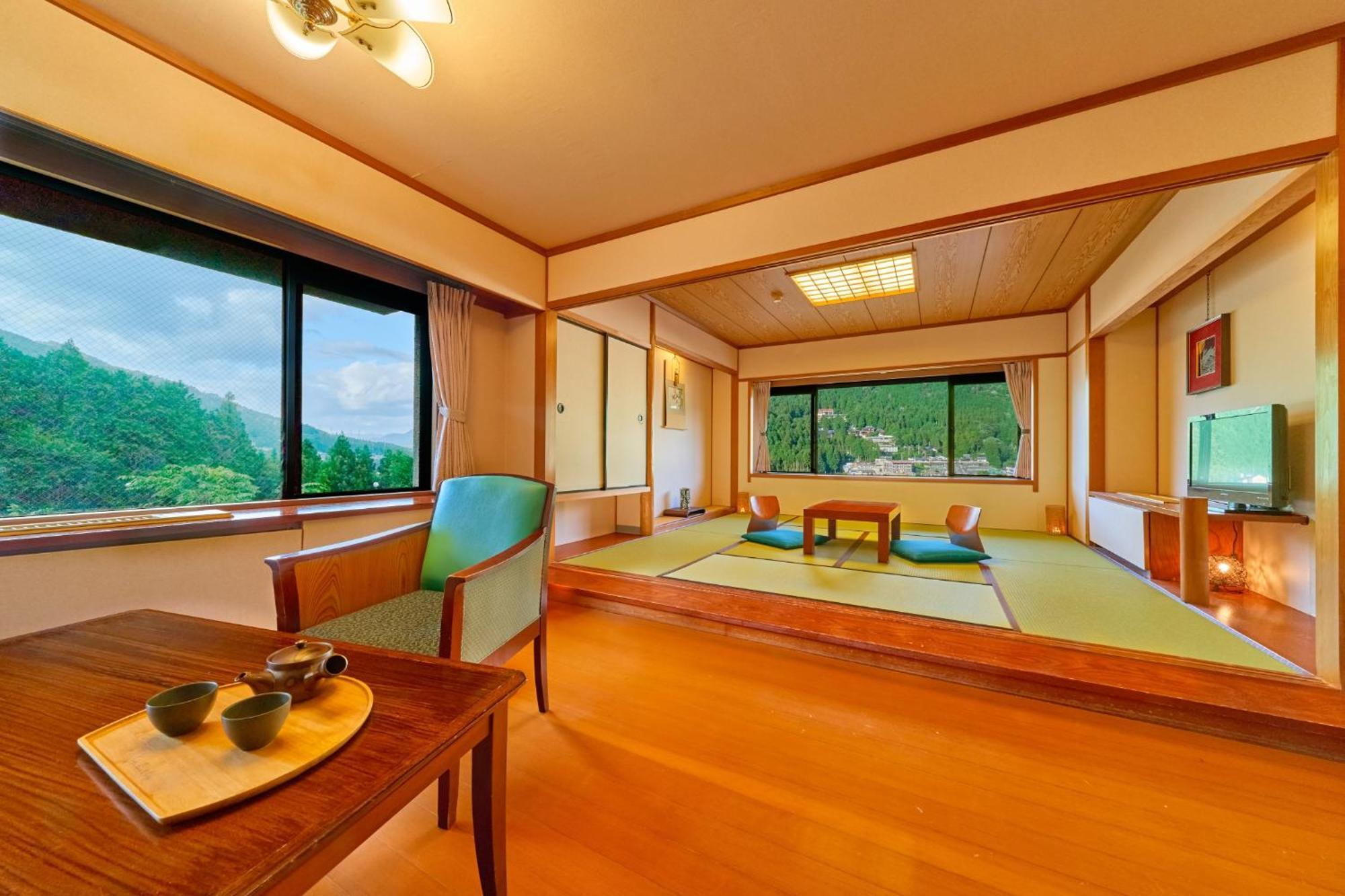Ooedo Onsen Monogatari Premium Honkan Ryokan Gero